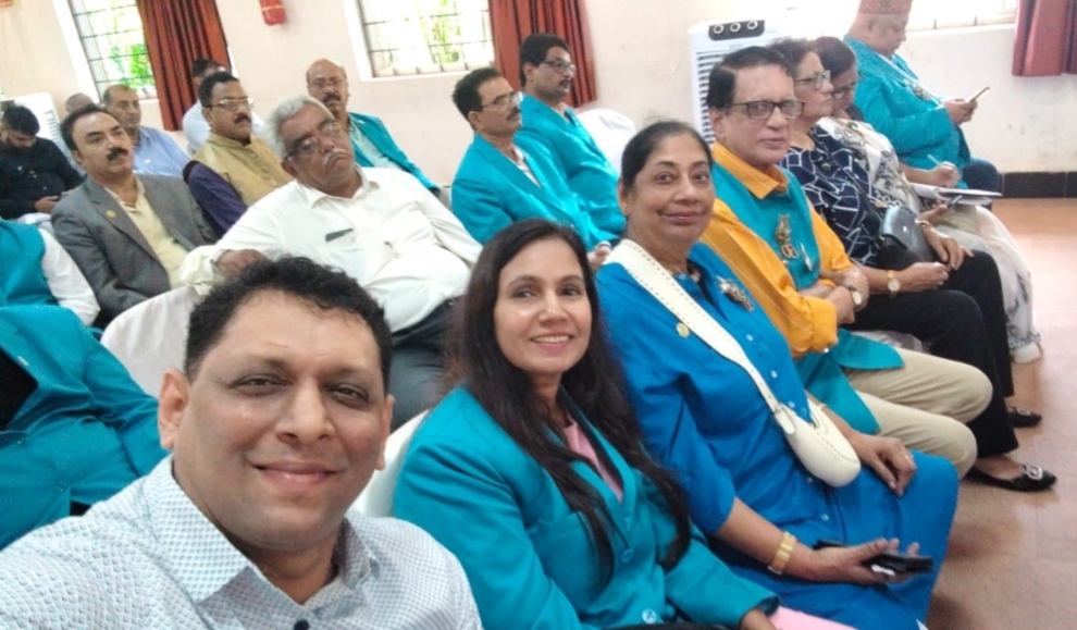 Zone Chairperson MJF Lion Richard Pinto and 3 DCs and one Member attended the 1st District CZone Chairperson MJF Lion Richard Pinto and 3 DCs and one Member attended the 1st District Cabinet Meeting held in Pondaabinet Meeting held in Ponda
