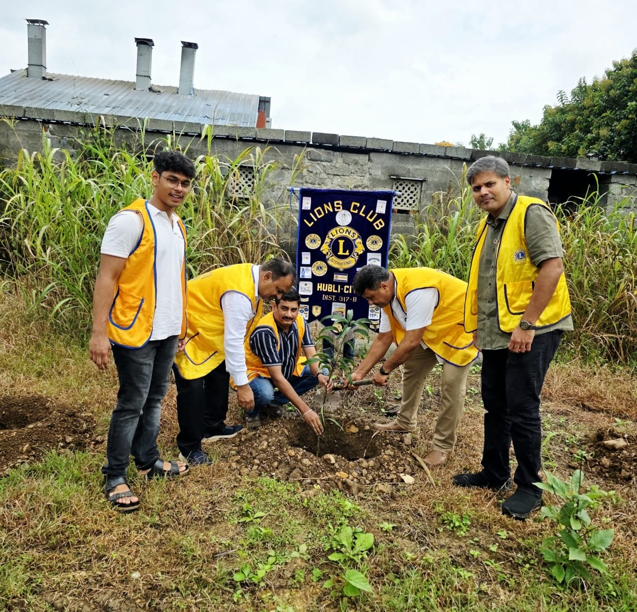 The Lions Club of Hubli City successfully organized a Tree Plantation Drive