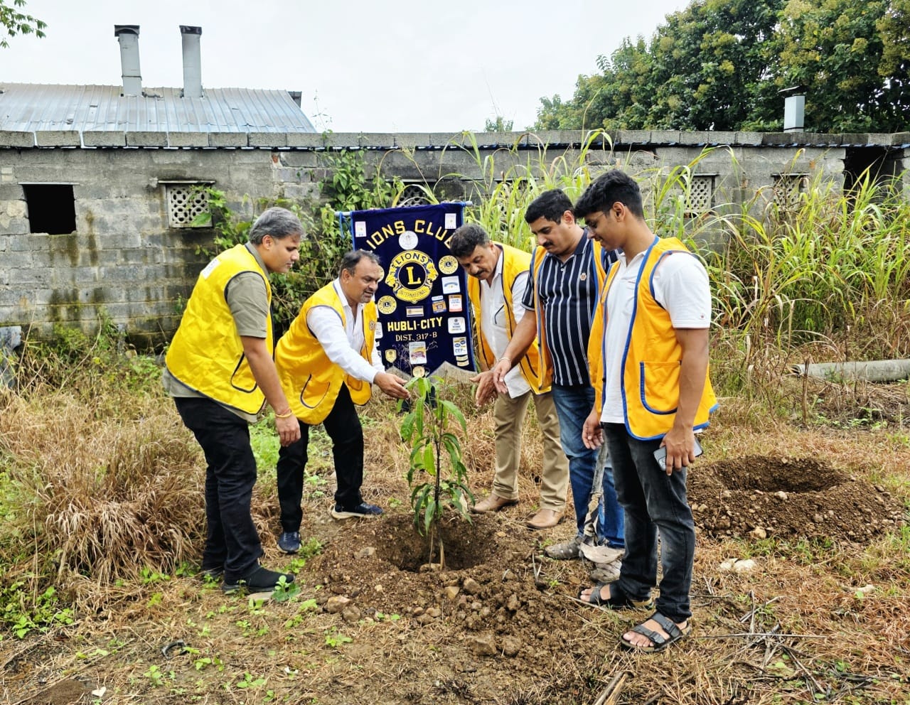 The Lions Club of Hubli City successfully organized a Tree Plantation Drive