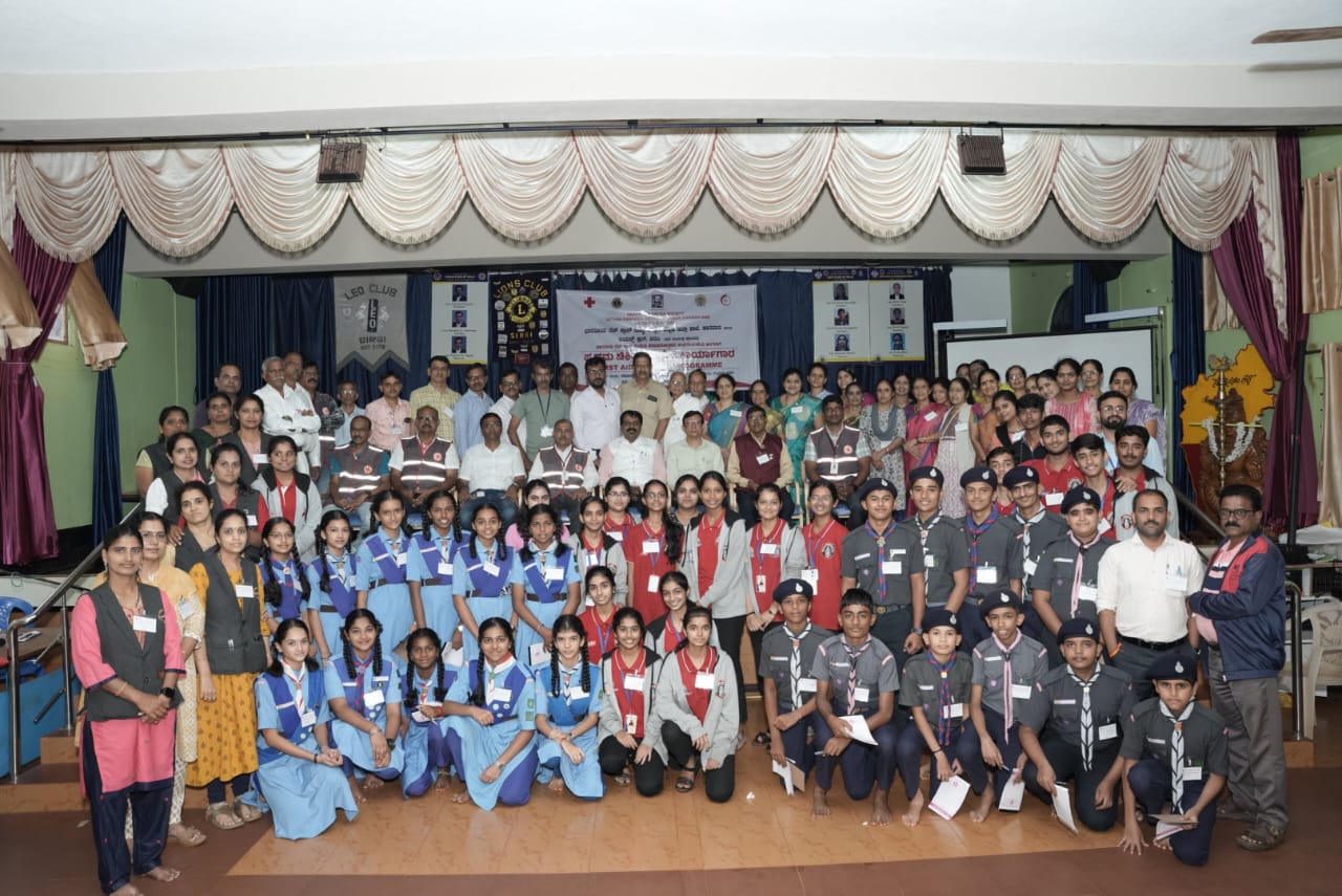 FIRST AID TRAINING WORKSHOP WAS ORGANISED IN PARTNERSHIP WITH INDIAN RED CROSS ASSOCIATION