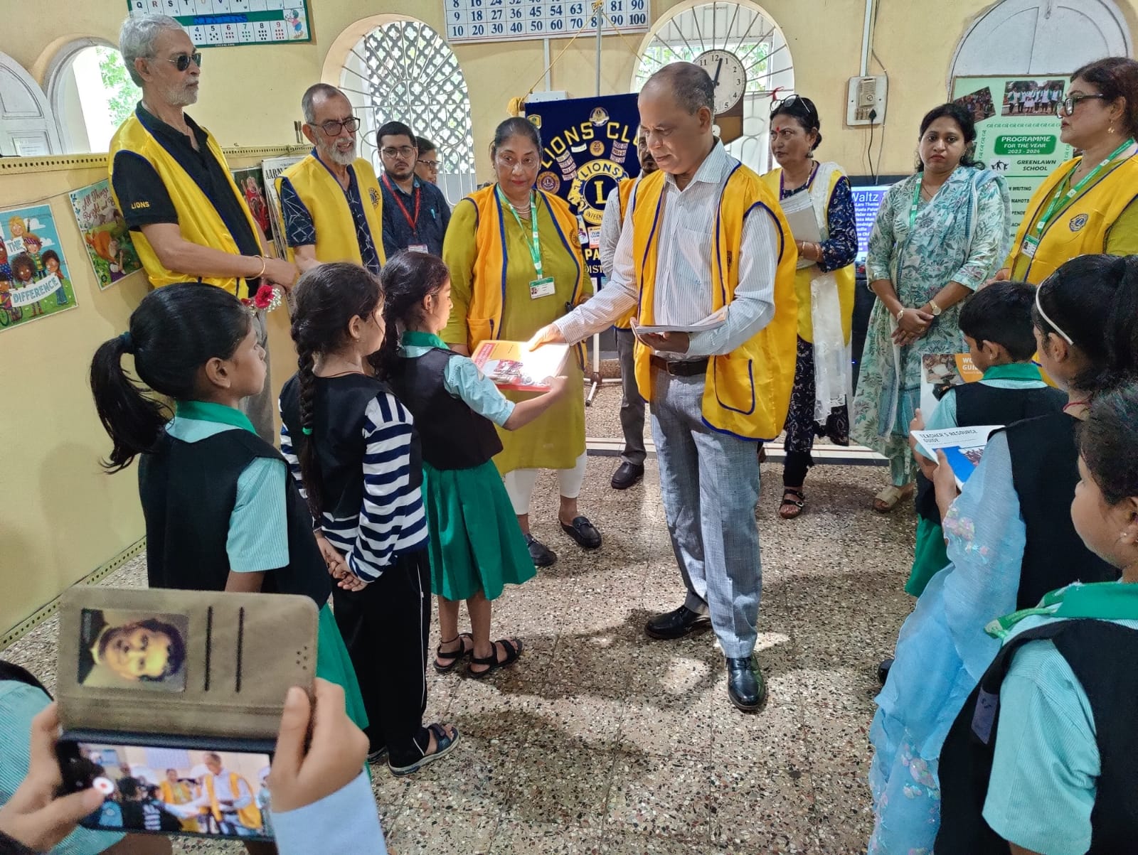Distribution of Lions Quest Books 