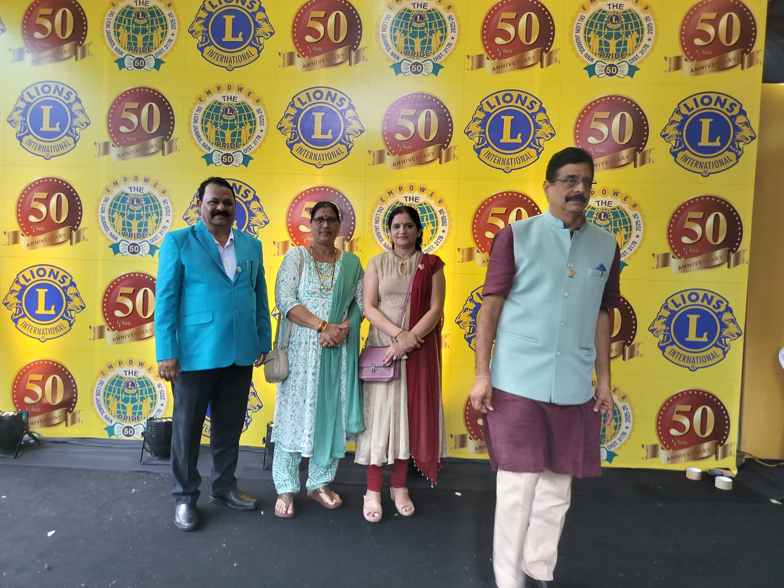 district Cabinet Instalation