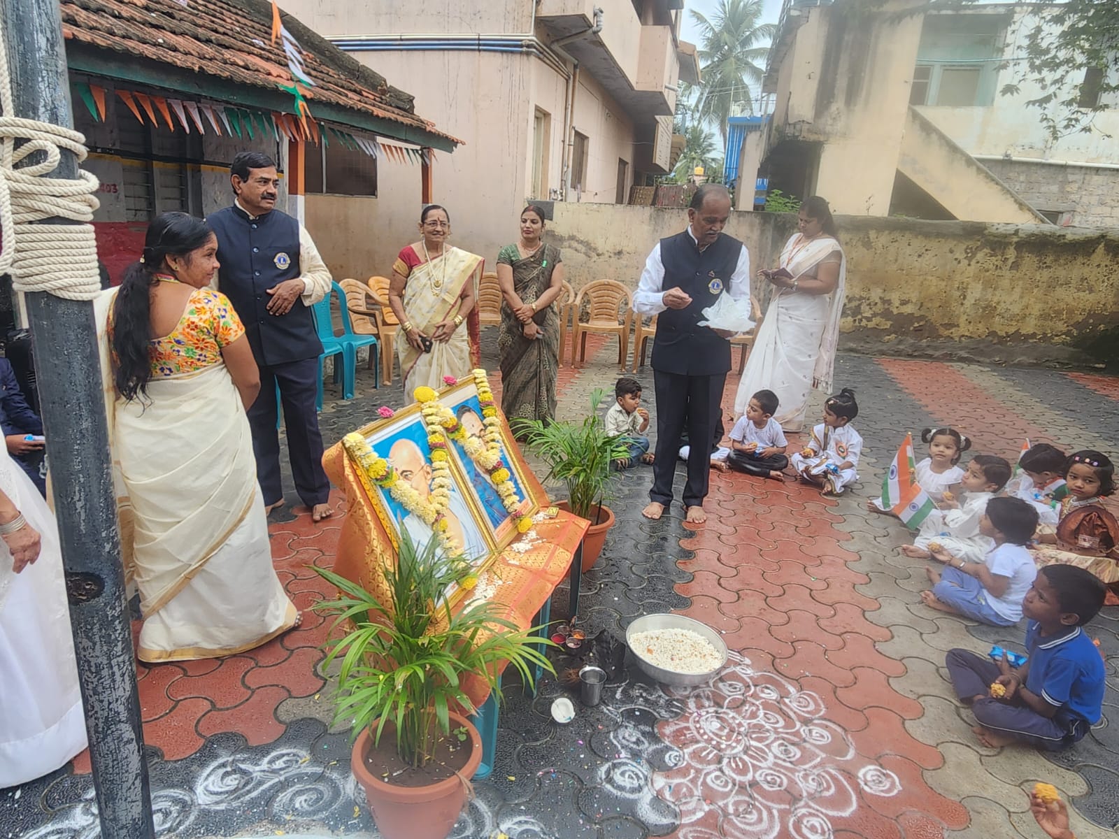 DISTRIBUTION OF NUTRITIOUS FOOD 