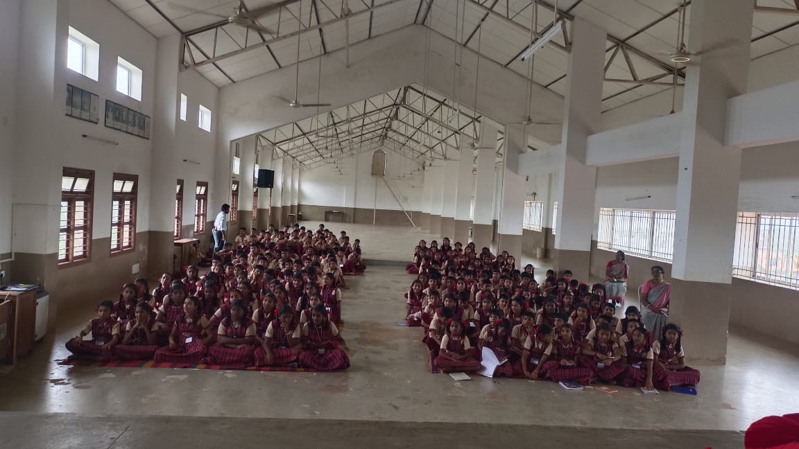 Distribution of LIONS QUEST BOOK