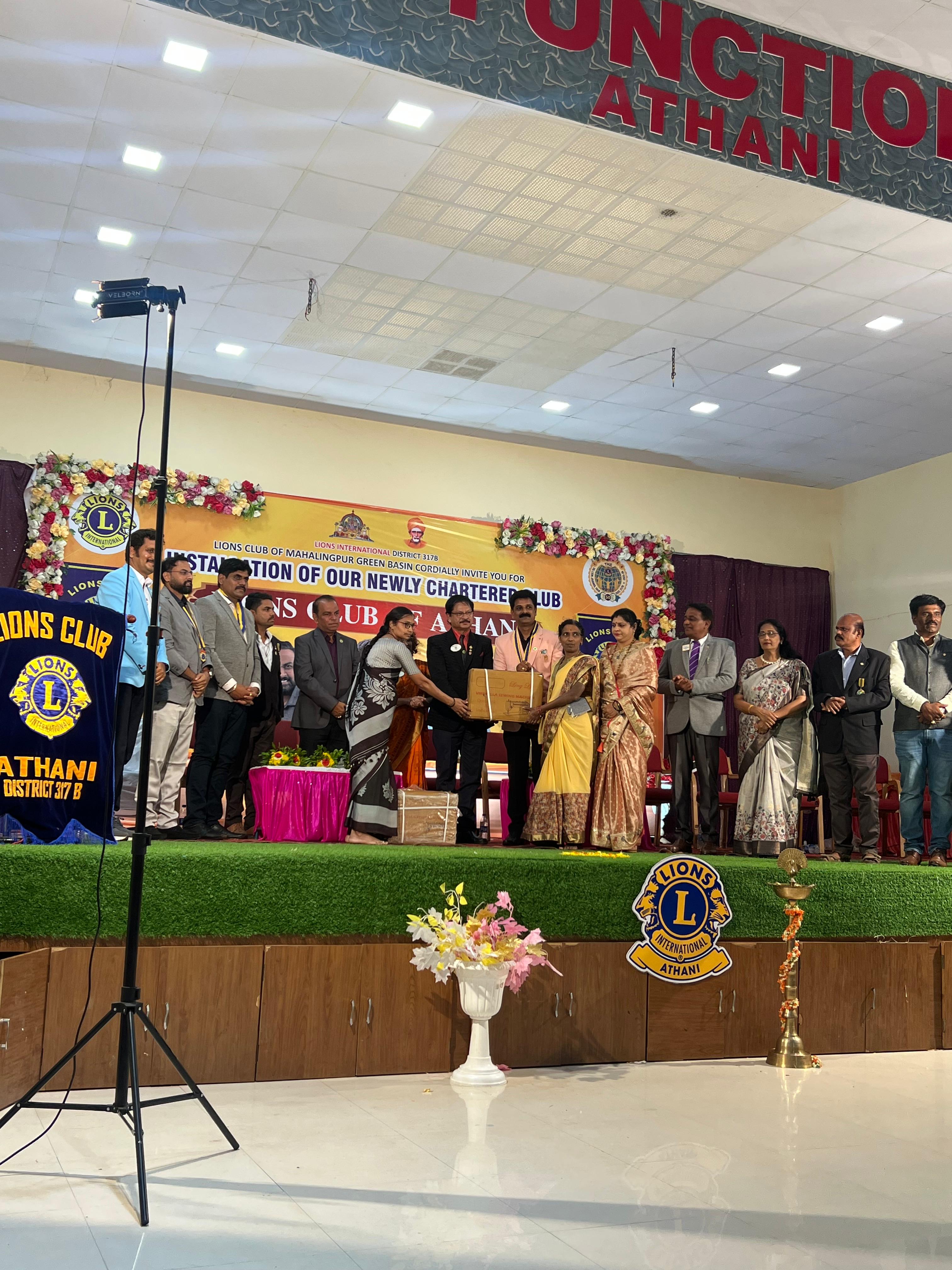 Donated Sewing machines to needy poor women 