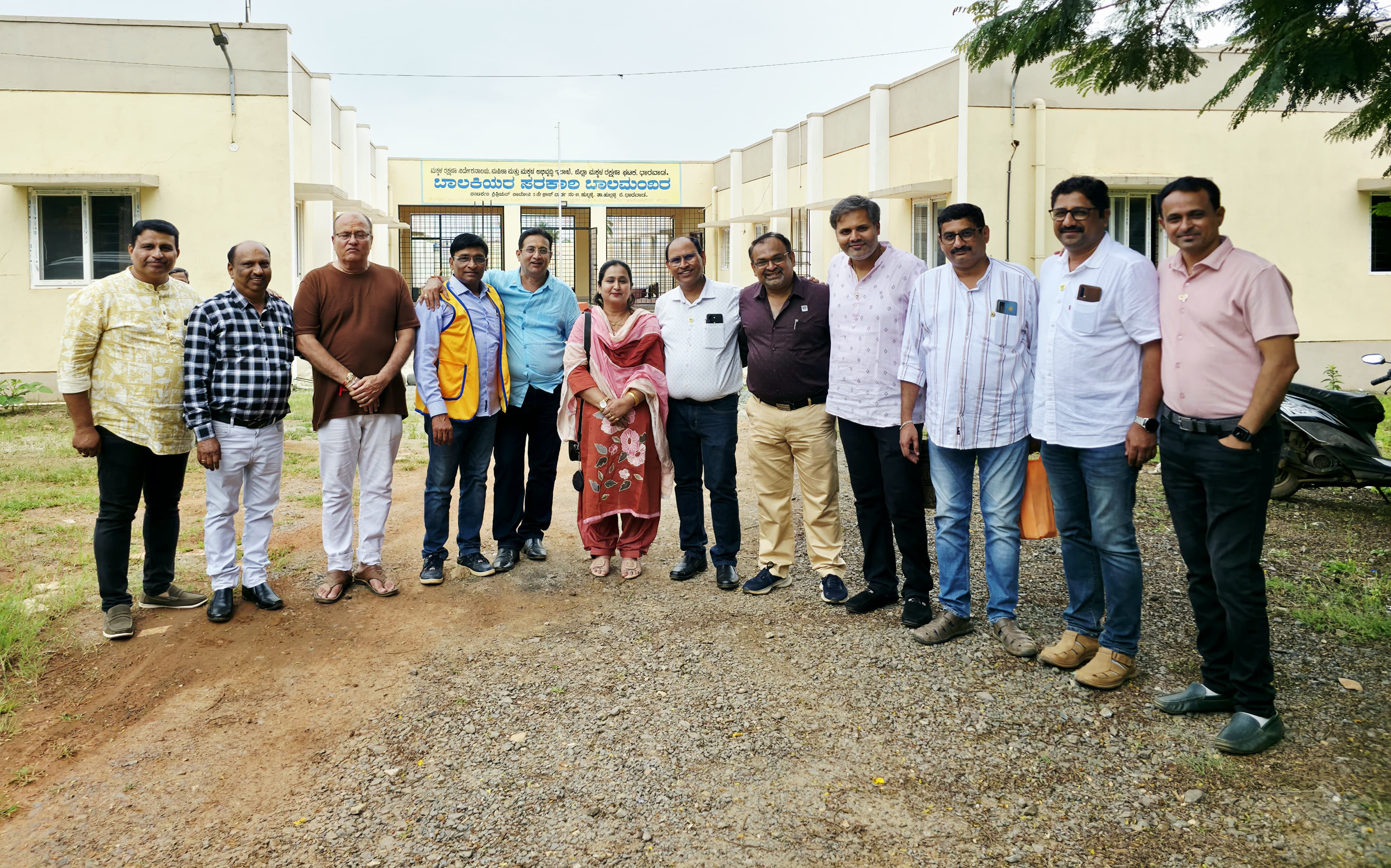 the Lions Club of Hubli City, along with our ever-enthusiastic members, participated in a joint Lions activity – Raksha Bandhan Celebration – held at:  Government Girls Hostel (Balakiya Balmandir) Near Bendigeri Police Station, Gangadhar Nagar Landmark: S
