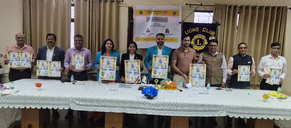 Release Of Brochures at Zone Advisory Meeting With Quiz For Zone Members at Lion Daniel Senu Kurien, Region 1 Zone 1 At LC Majorda Velsao Club House