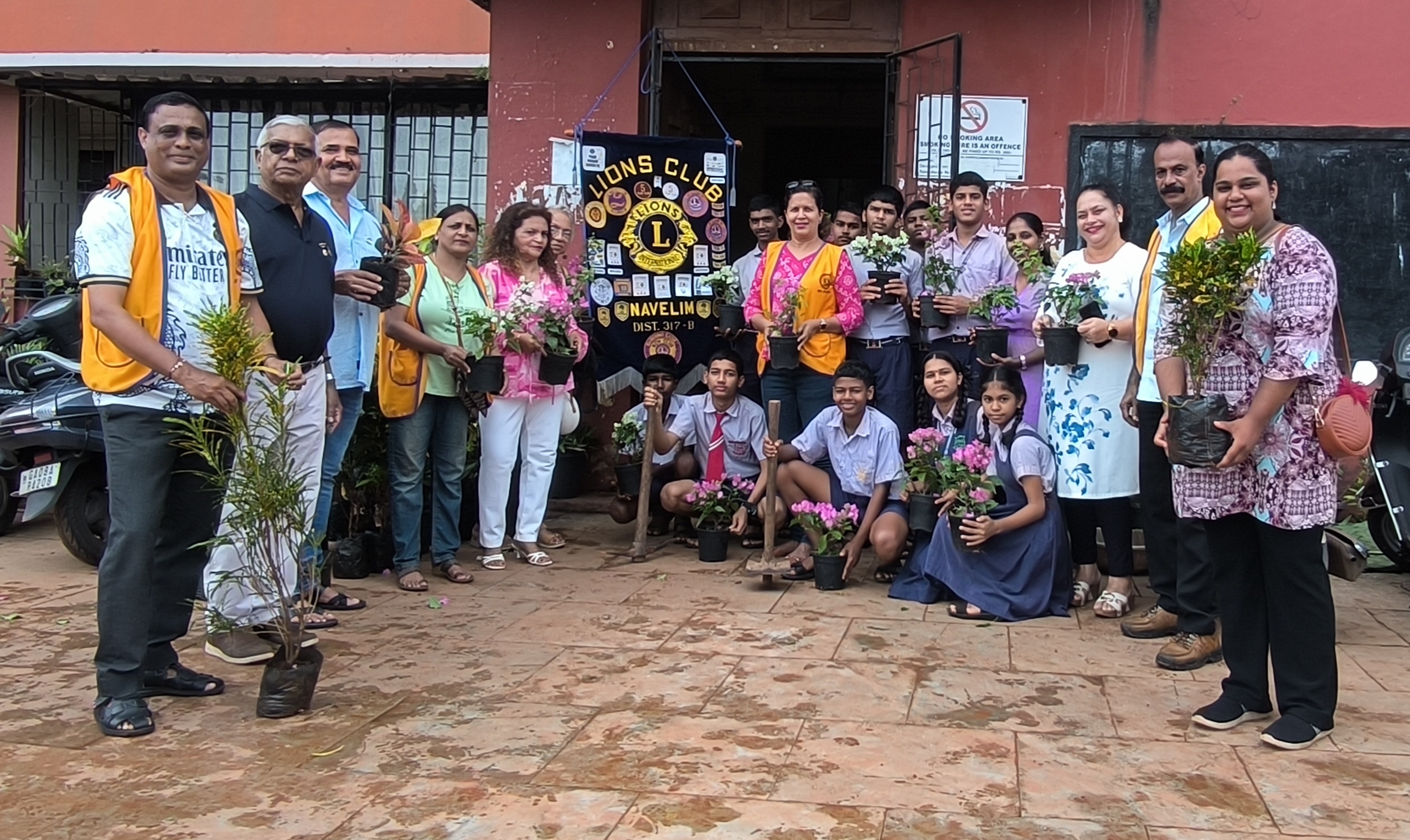 Sapling / Tree Plantation Drive Was Held at Rosary High School Navelim