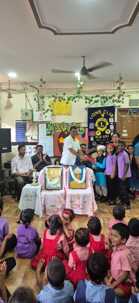Attended Teachers day celebration at GPS Dulapi