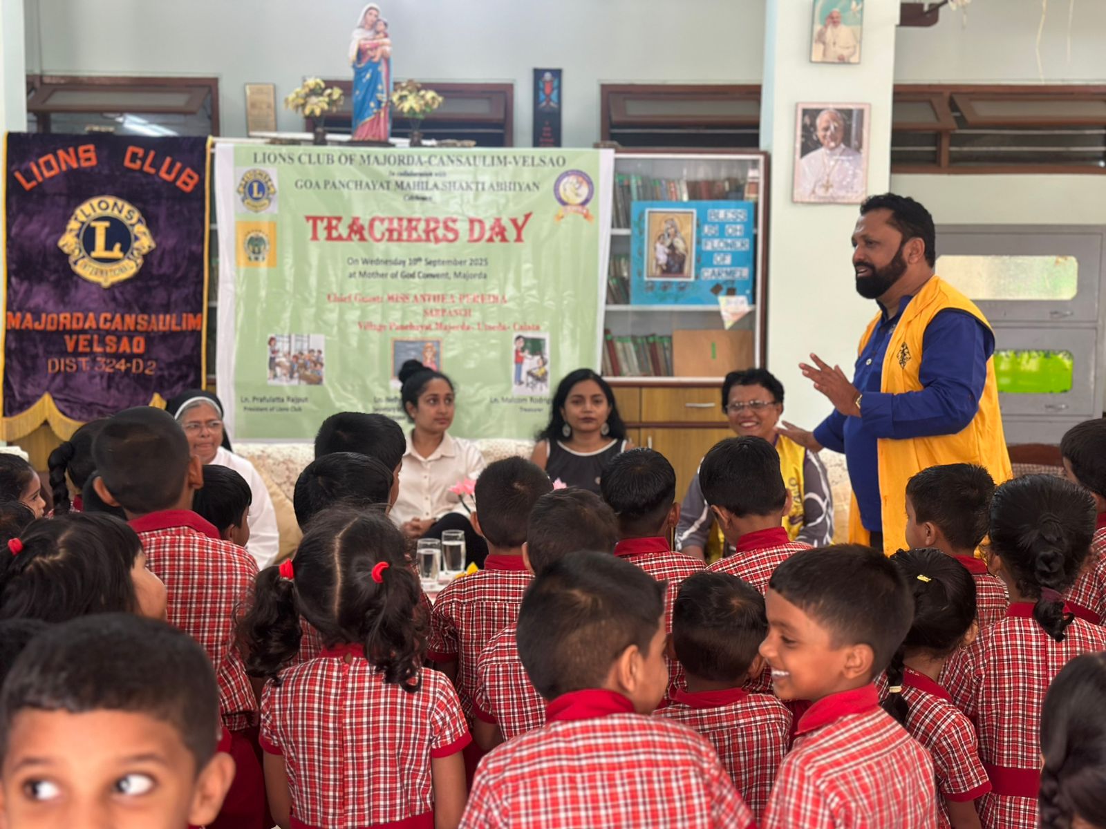 Felicitated Primary school teachers of Mother of God Convent school