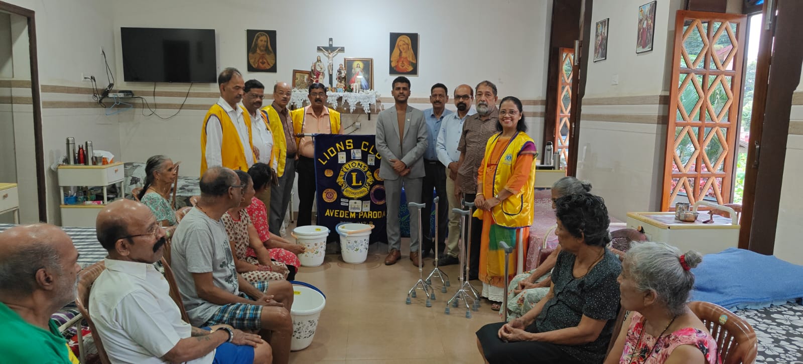 visit to old age home.