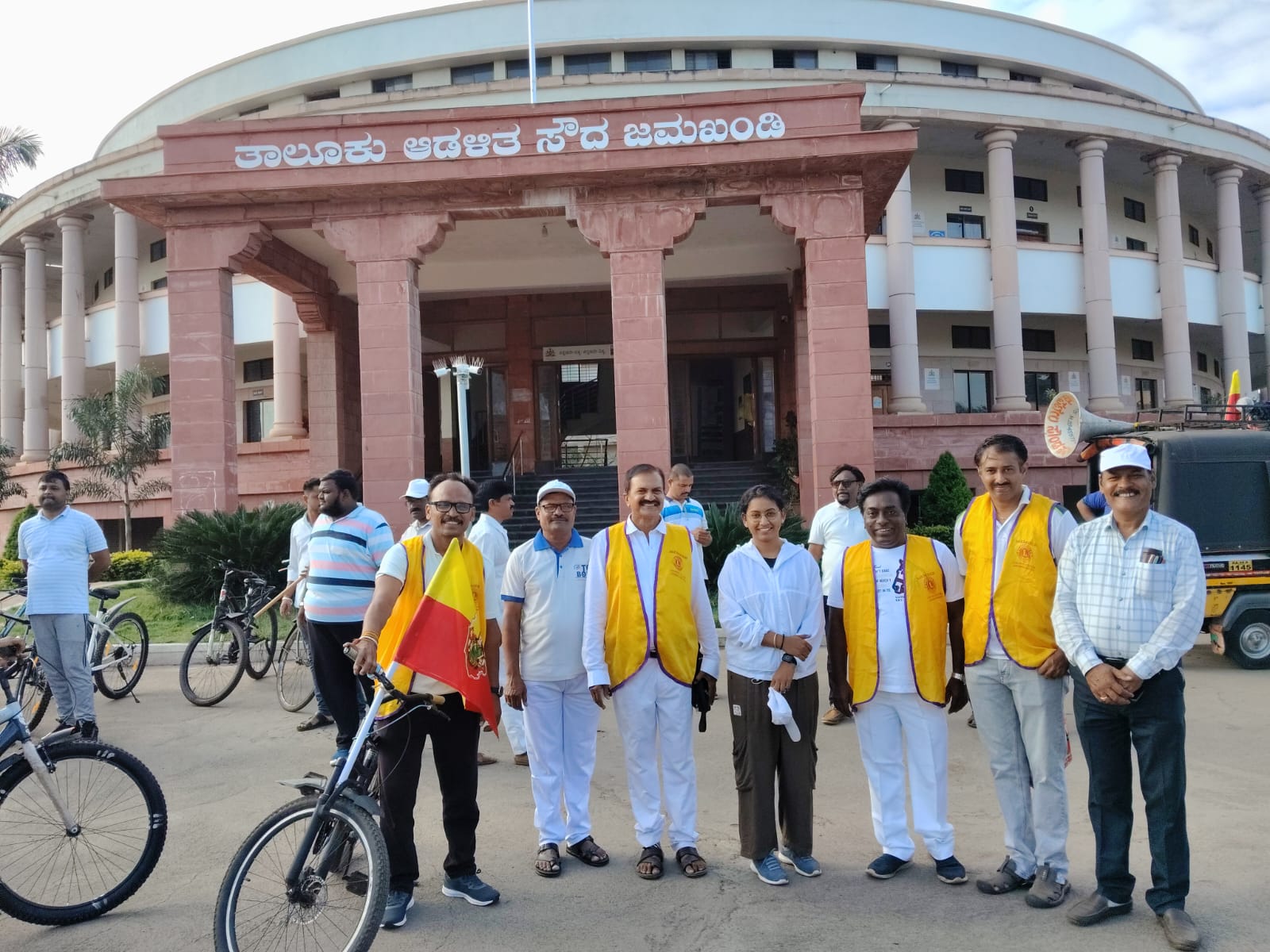 As part of the Karnataka Rajyotsava, a cycle jatha program