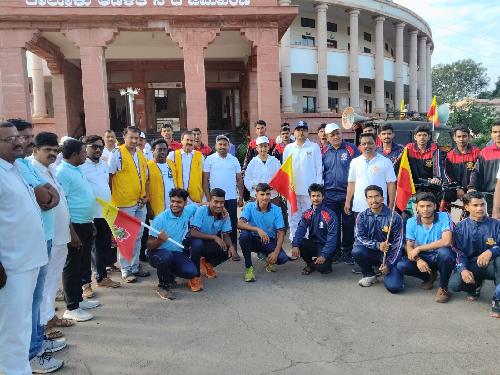 As part of the Karnataka Rajyotsava, a cycle jatha program