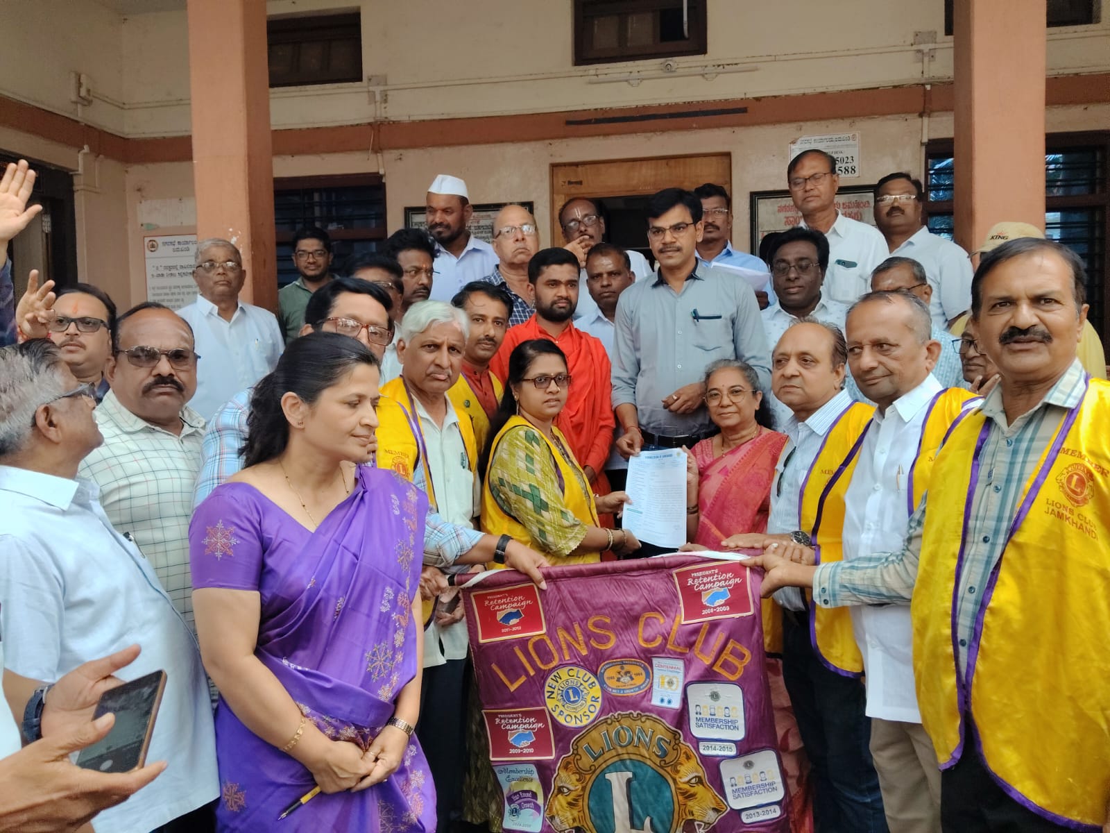 Lions Club of Jamkhandi submitted a Petition (Request Letter) to the Municipal Commissioner, Tahsildar of Jamkhandi and Assistant commissioner of jamkhandi for the construction of a cowshed for Cow Protection at Jamkhandi.