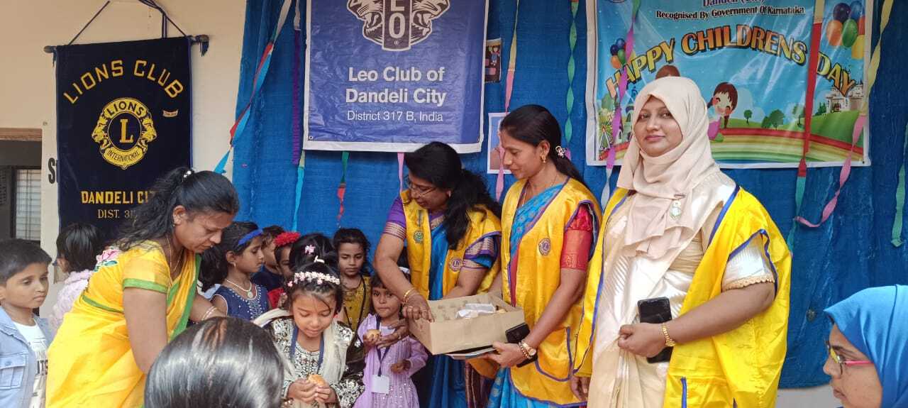 Childrens day celeberation held on 14 november at Lions international school Dandeli.