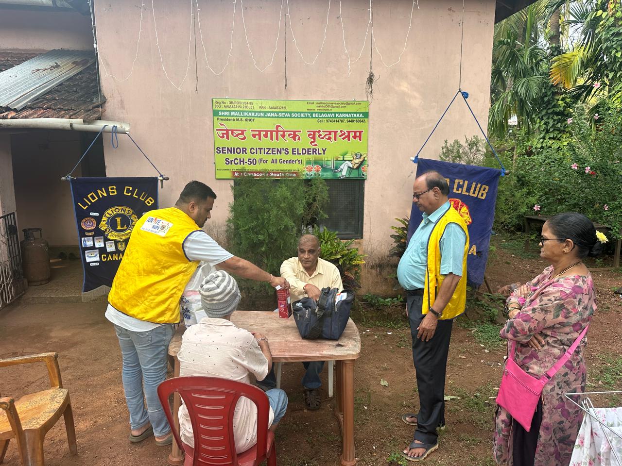 Medical Chechup Camp.