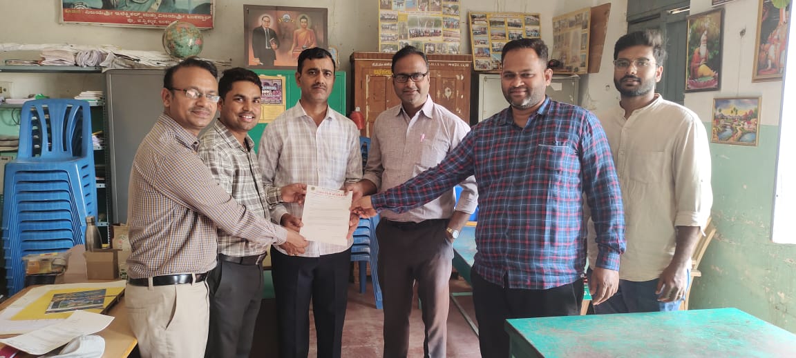 INVITATION DISTRIBUTION IN ILKAL SCHOOL.