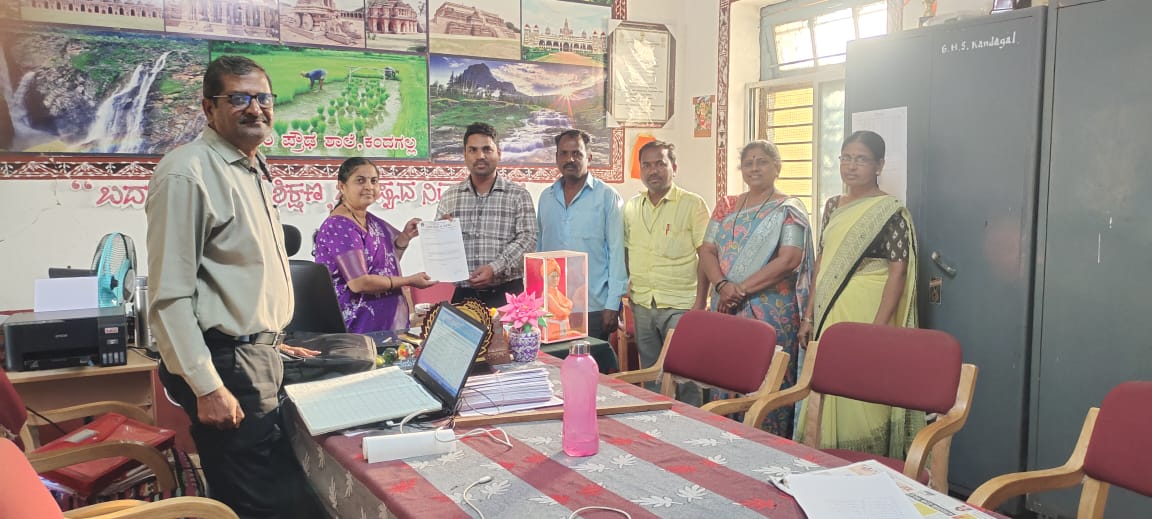 INVITATION DISTRIBUTION IN ILKAL SCHOOL.