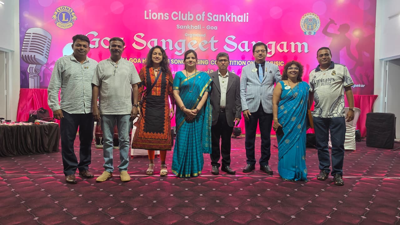 Visited Lions Club of Sanquelim For Rafi Night On 23rd November Lions Club of Sankhali organised Goa Sangeet Sangam,  All Goa Hindi Film Song Singing Competition in Solo and Duet Category at La Tara open air venue at Sankhali Goa. Total 14 Solo and 7 Duet