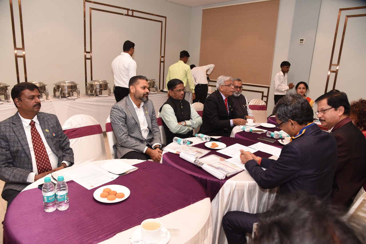 Attended Special Meeting of BOD of LC Dabolim on 13th Dec with DG 