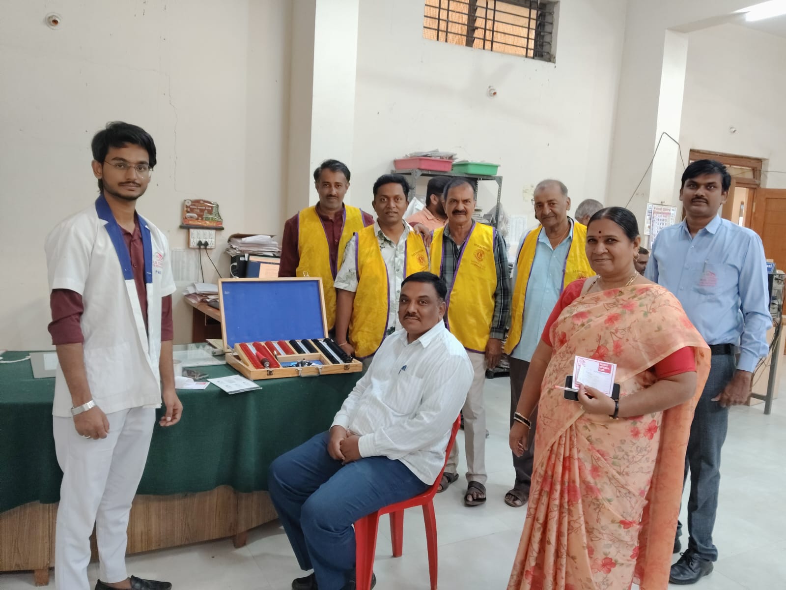 Free eye testing camp organized by the Lions Club of Jamkhandi.