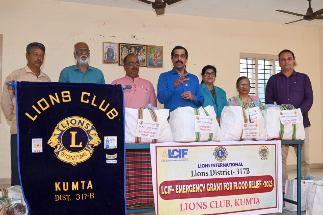 Distribution of Groceries under District Emergency Grant