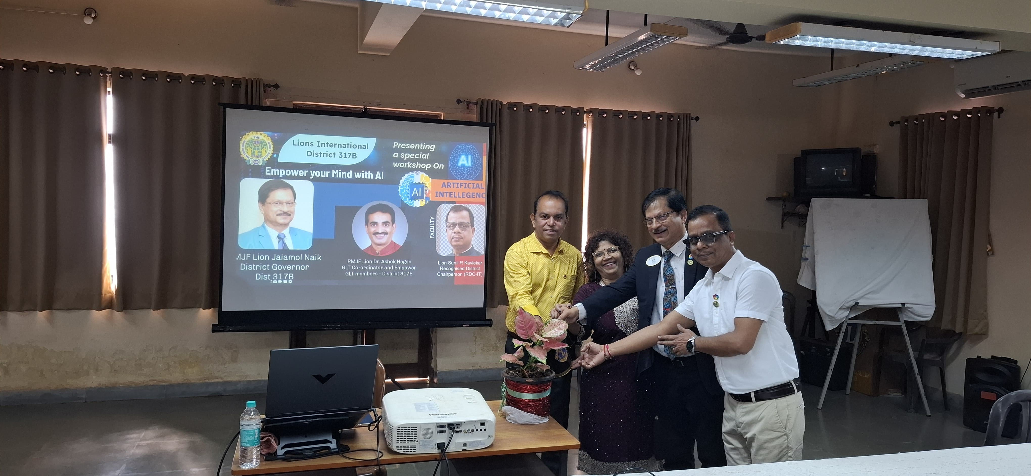 Conducted a Training Workshop at Distrcit Level on topic "Artificial Intellegence" 