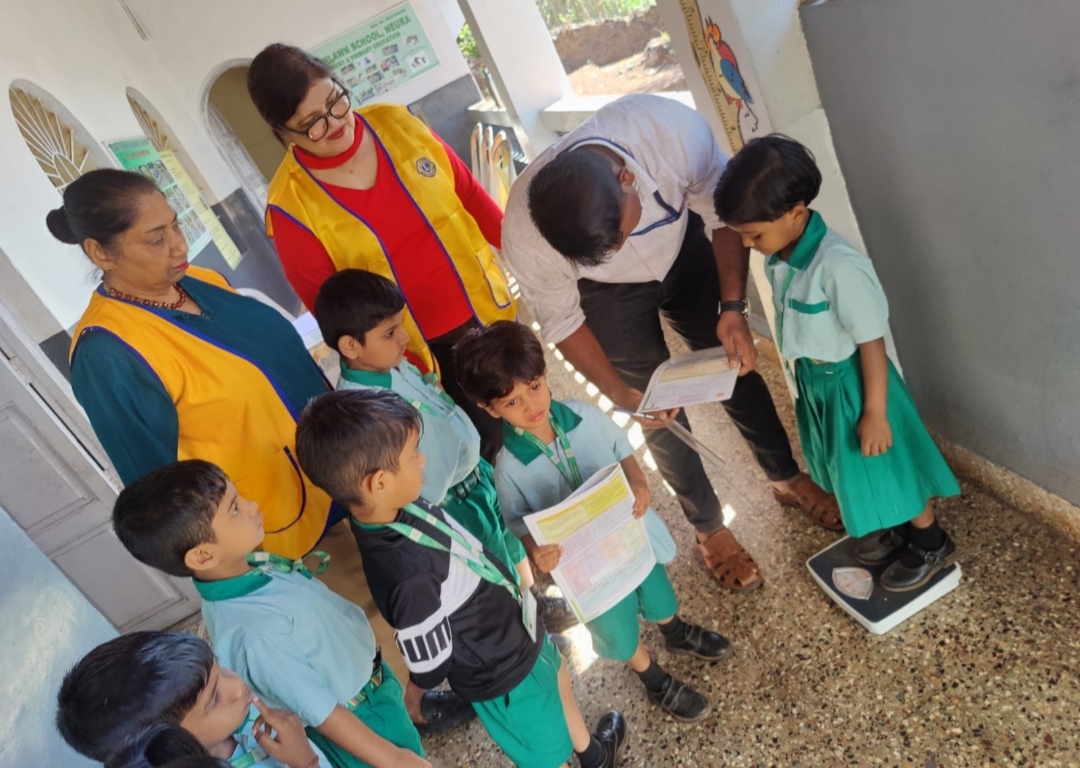 Members of Lions Club of Panjim conducted a medical.camp for students of Greenlawn Primary school