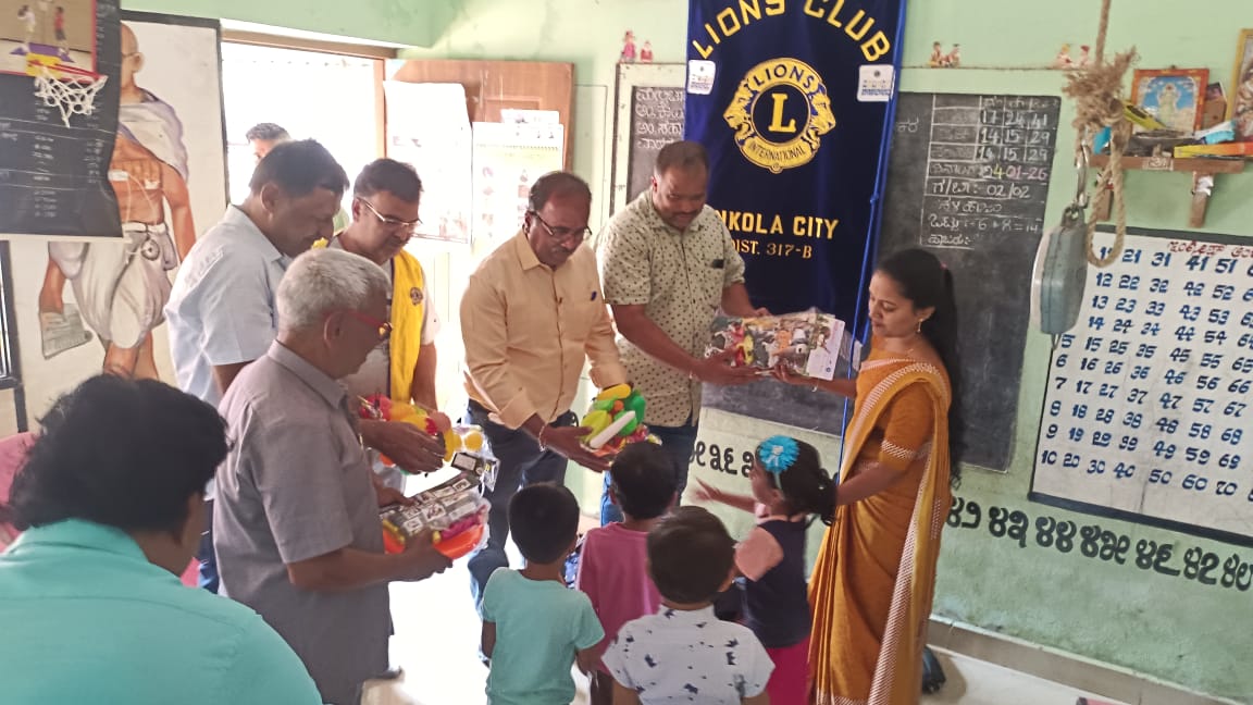 Distribution of Sports kit 