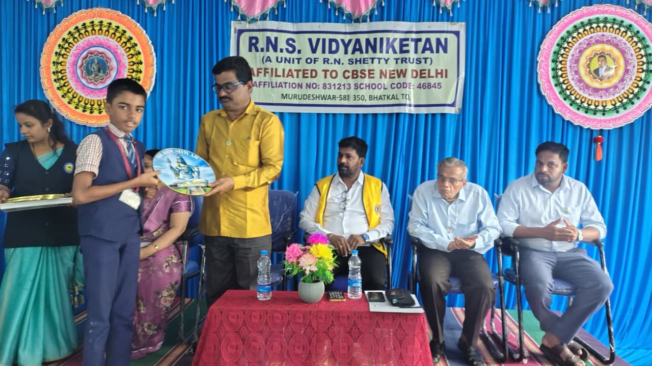 "MUSHAK ROBOTIC 2025" PROGRAM ON ROBOTIC PROJECT COMPETITION WAS ORGANIZED IN JANATA VIDYALAYA HIGH SCHOOL MURDESHWAR