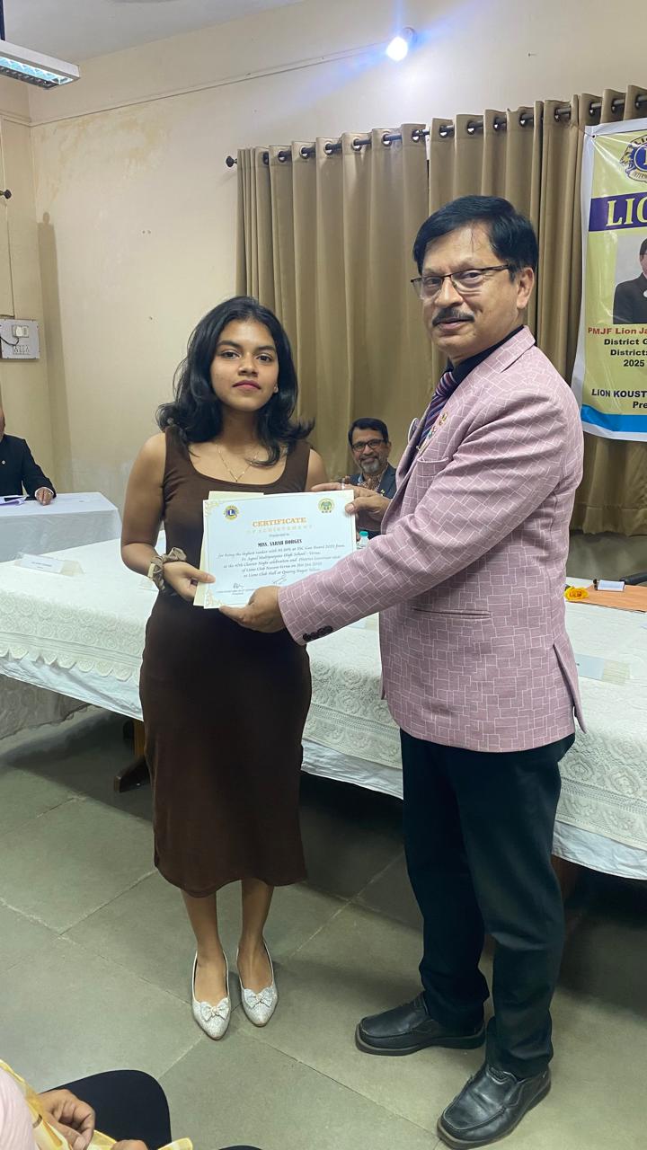 Xth Standard School Topper's felicitation from 6 school in the Nuvem Verna 