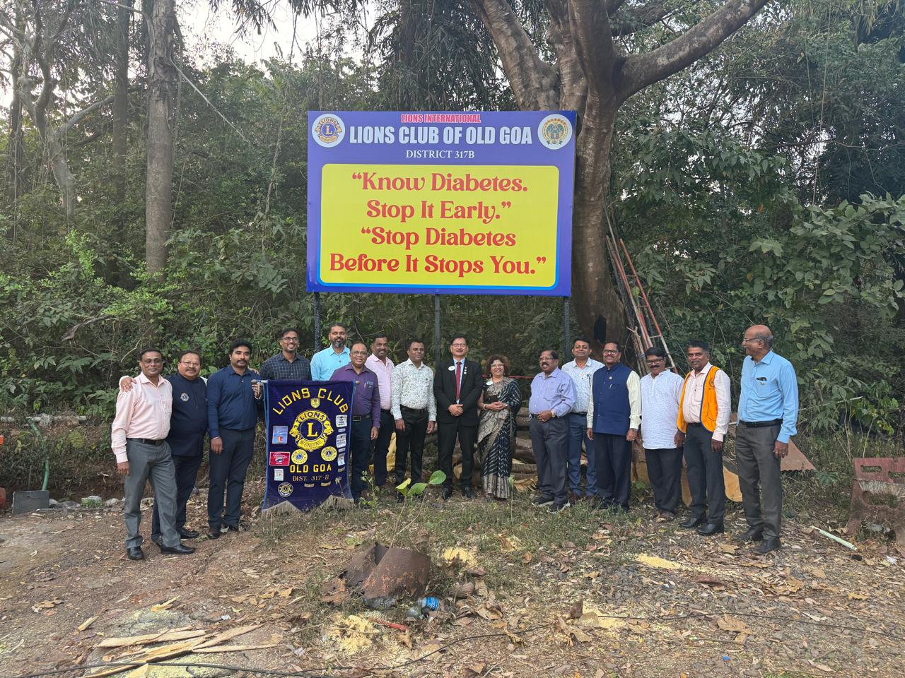 Visited Lions Club of Old Goa With The Hunger Week and Addressed With Rice Bags Being Donated at Old Goa and also on Upcoming Environment Week and UNSDG no 3 on Diabetes Board at Karmali