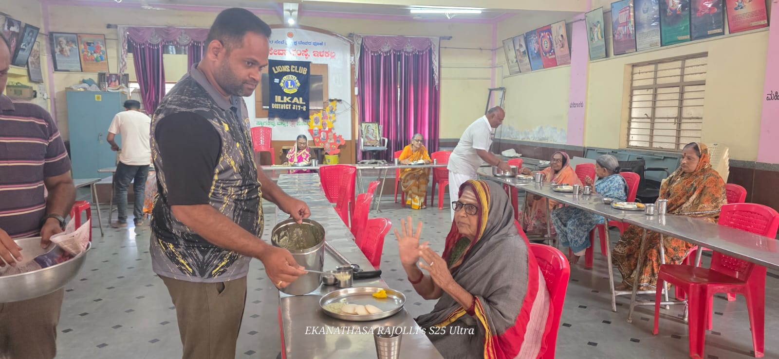 Hunger relief -Annadasoha activity 