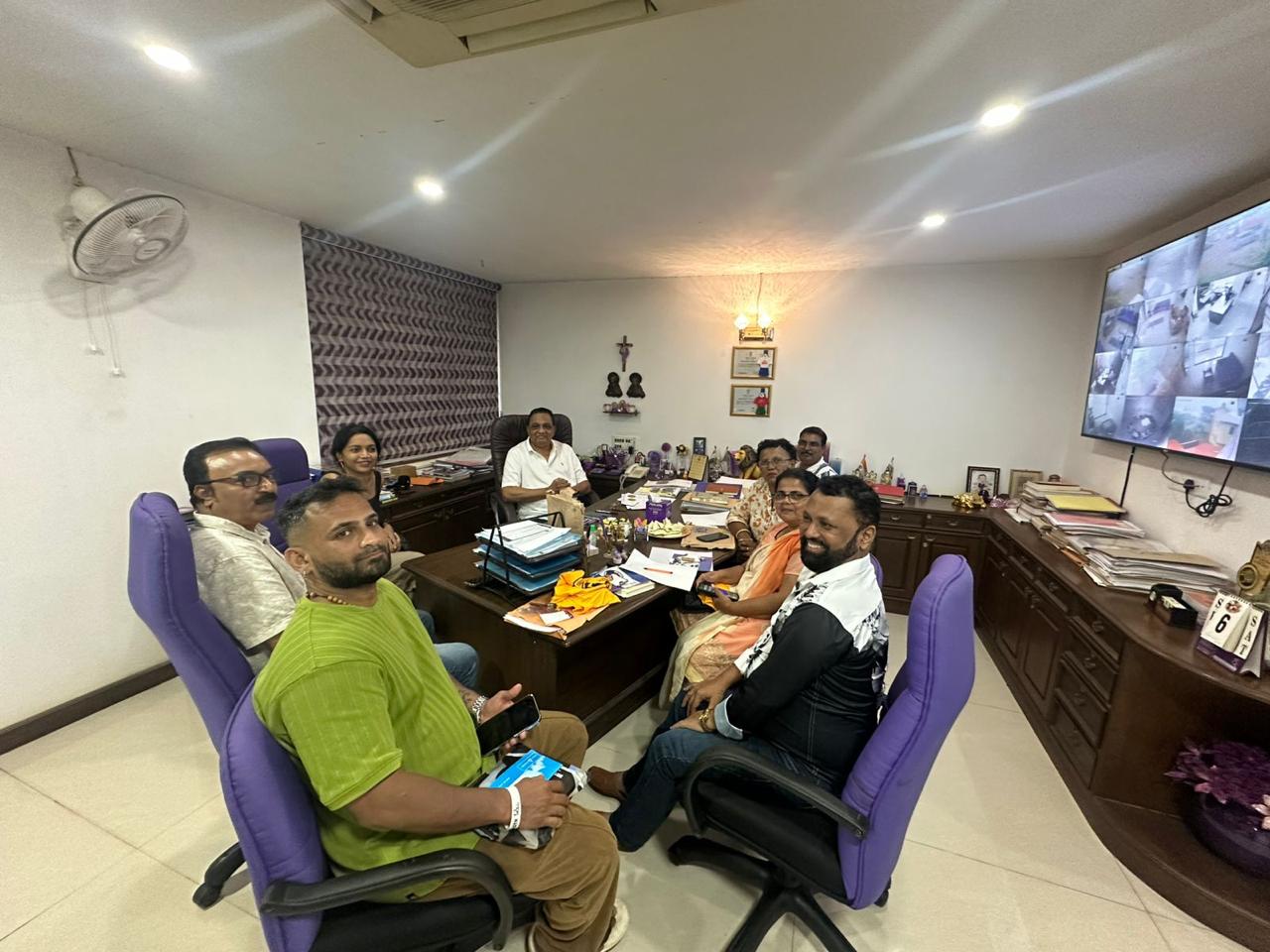 Club Meeting t Lion Agnelos Office