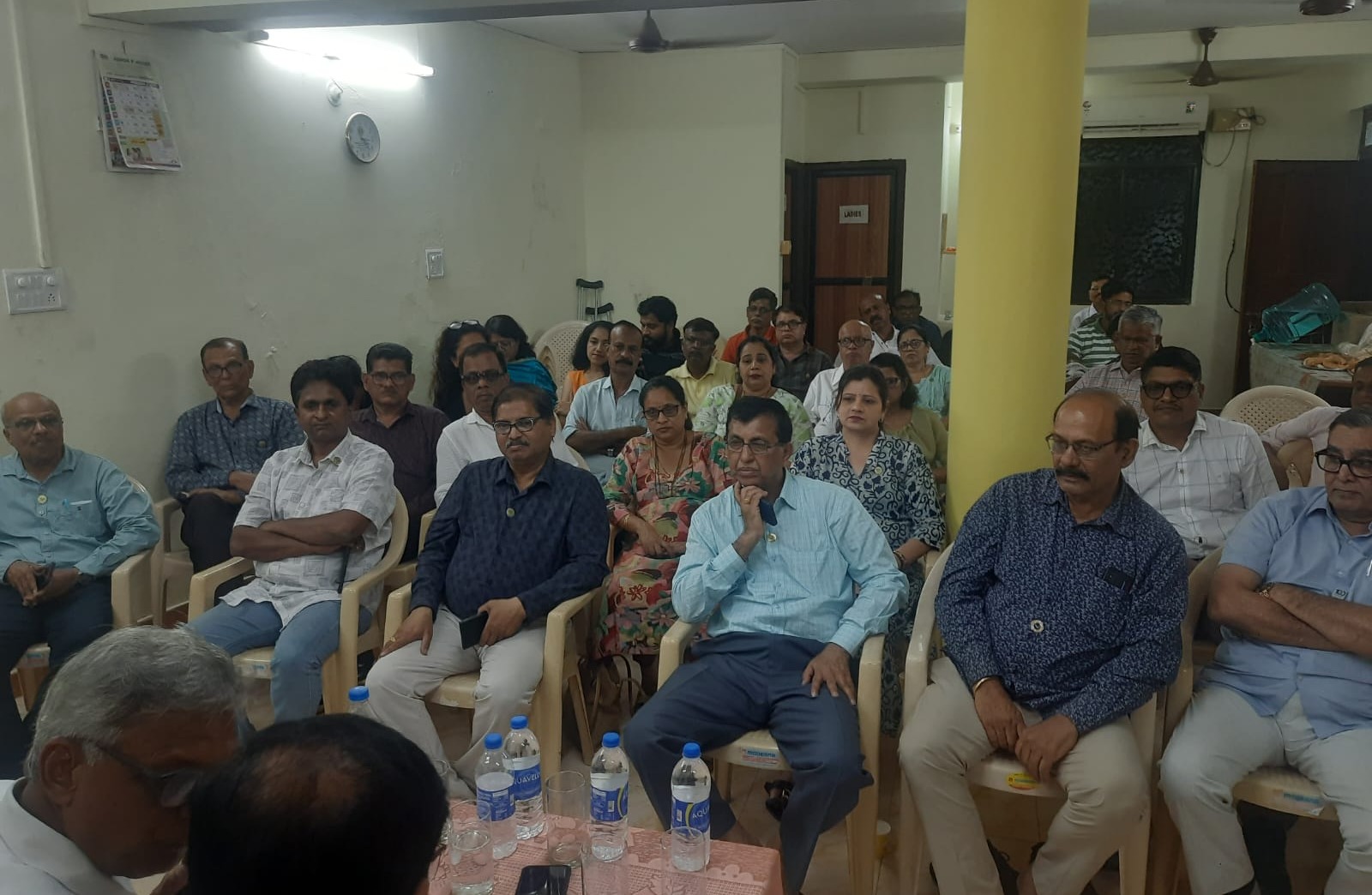 Special meeting called by District Governor 