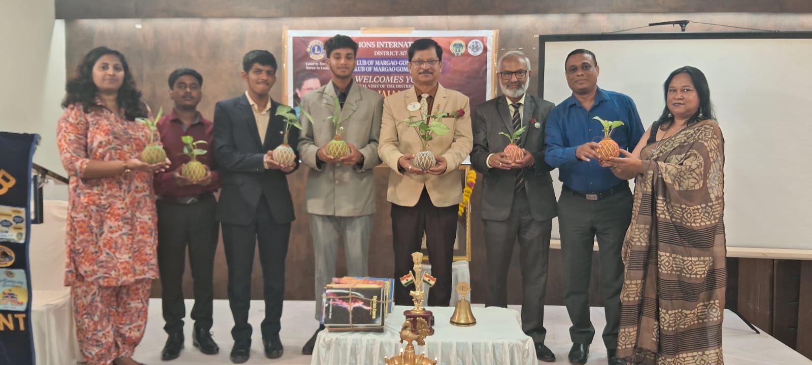 The Environment Week With Promotion on Environment To THe Leo Members and Lions of LC Margao Gomant Gogol with DG 