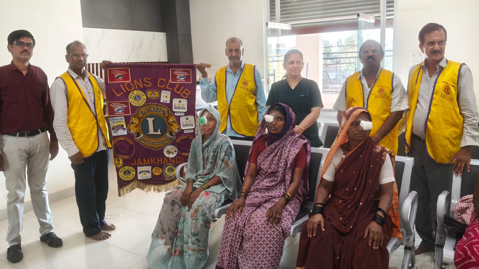 Free cataract surgery for 11 poor old peoples.