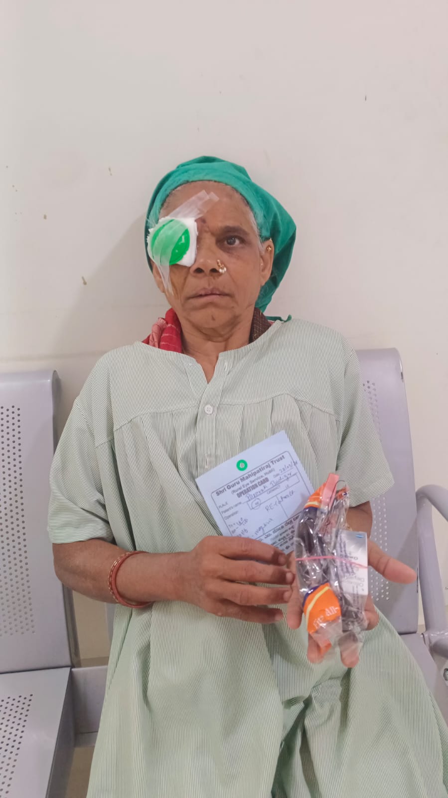 Free cataract surgery for 11 poor old peoples.