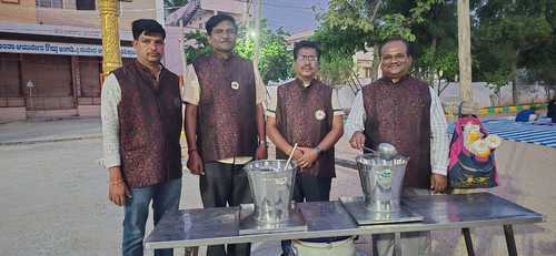 Banaana and nannari juice distributed to all  participants