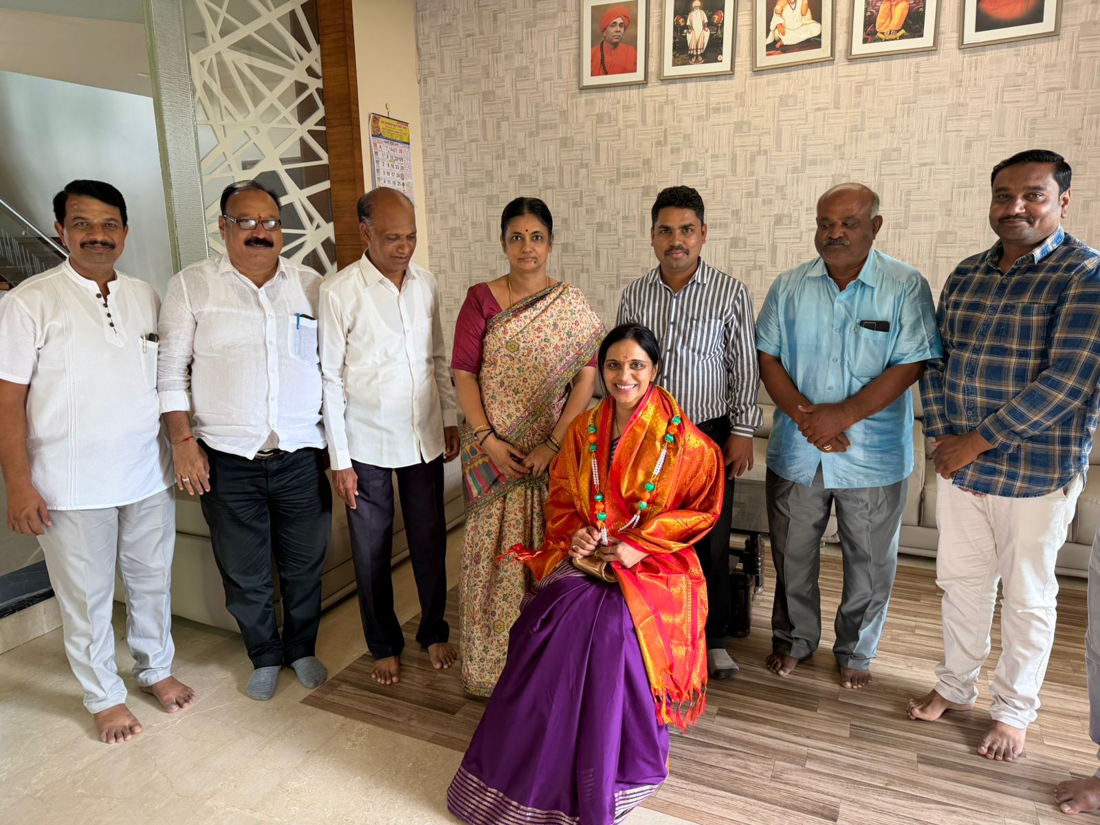 Bagalakot lions club president visited to our club.